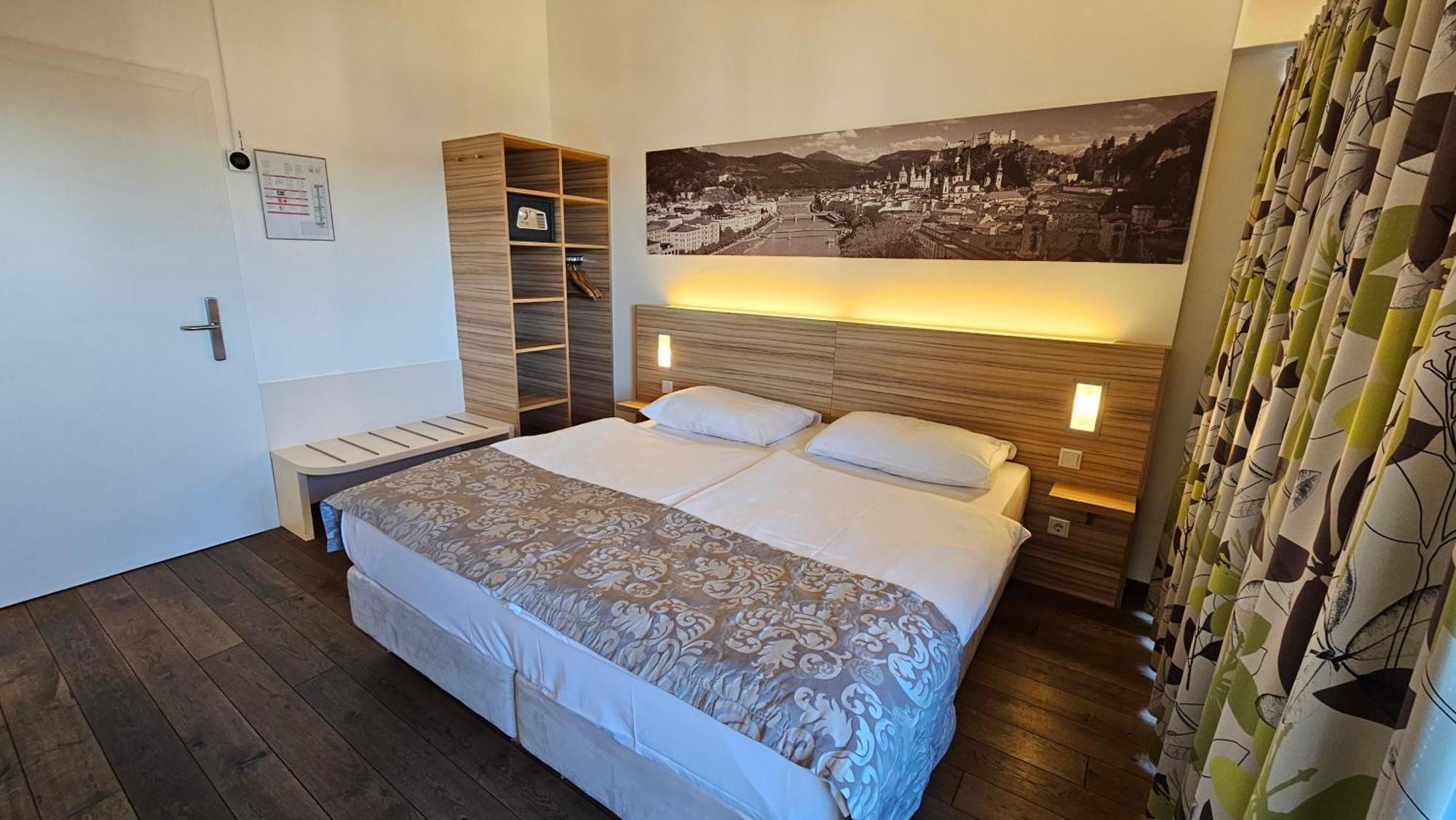 Altstadt Hotel Hofwirt Salzburg Room photo